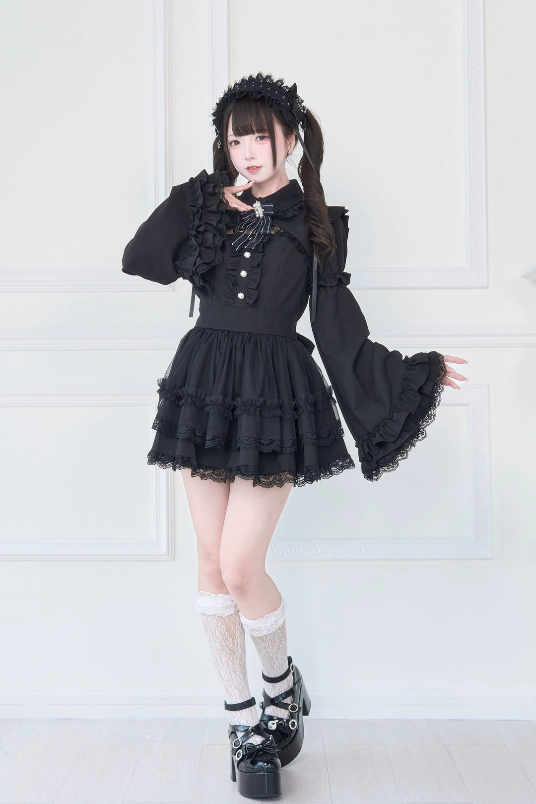 Jirai Kei Dress, Detachable Princess Sleeves, Safety Shorts (Black / L M) 43608:780674