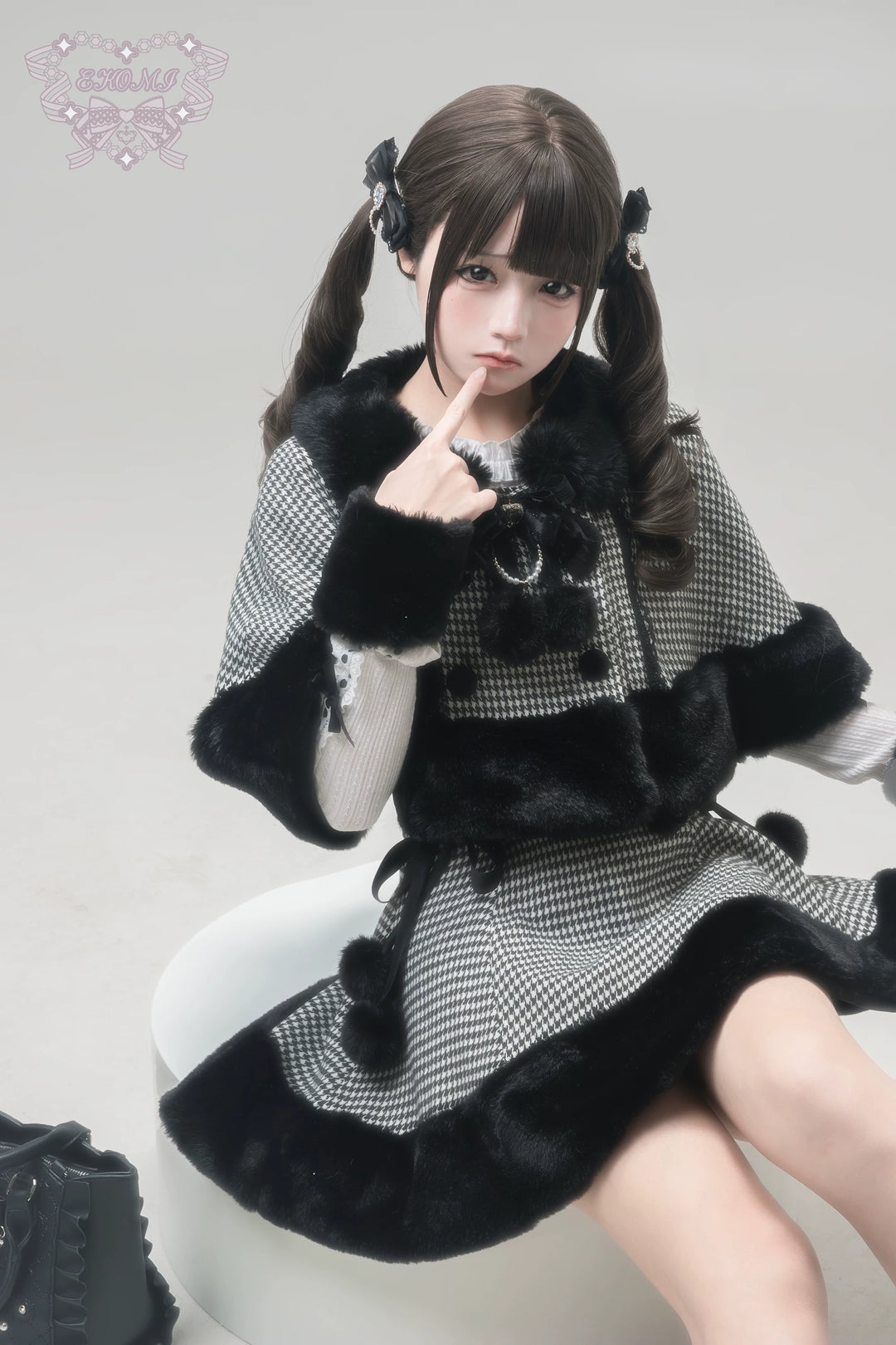 Houndstooth Jirai Kei Plush Cape, High-Waisted Skirt 44591:814680