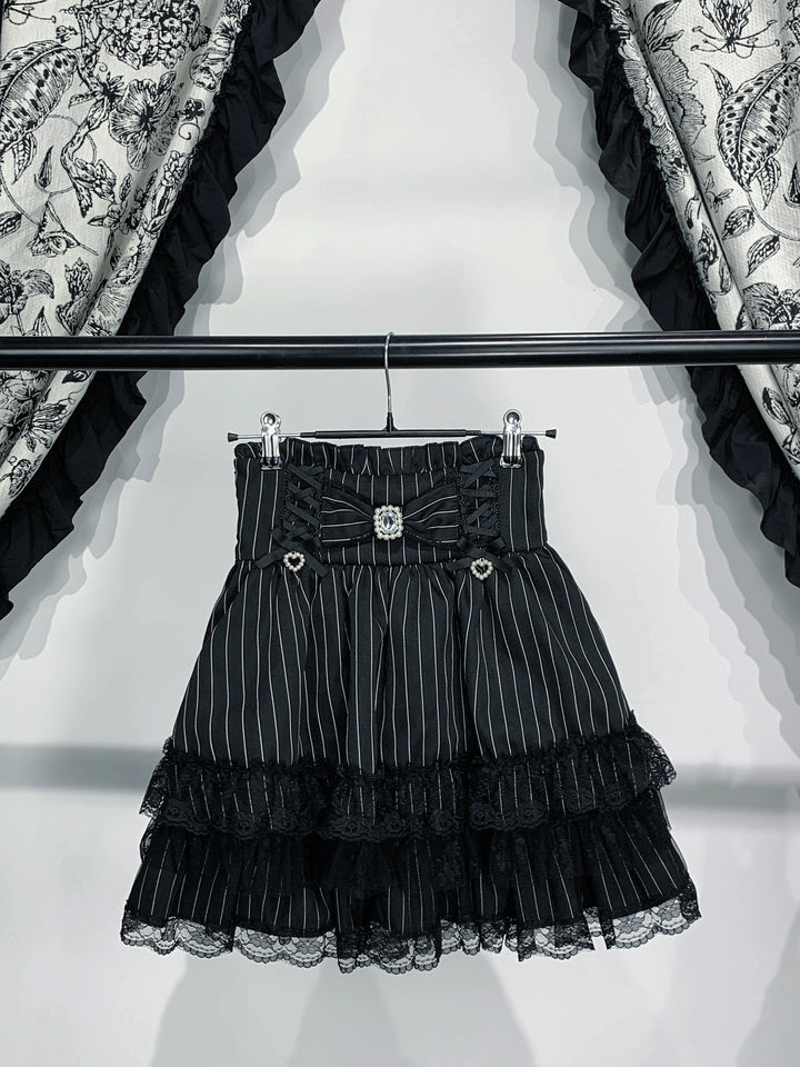 High-Waistband Jirai Kei Skirt, Tiered Lace Hem (L M S XL) 44115:803727