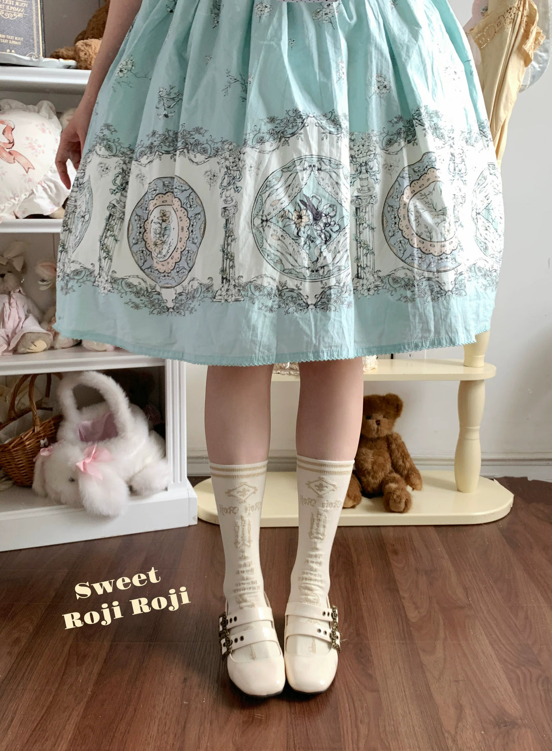 Lolita Cotton Mid-Calf Socks, Candle, Bunny & Key Patterns (Ivory) 44714:822224