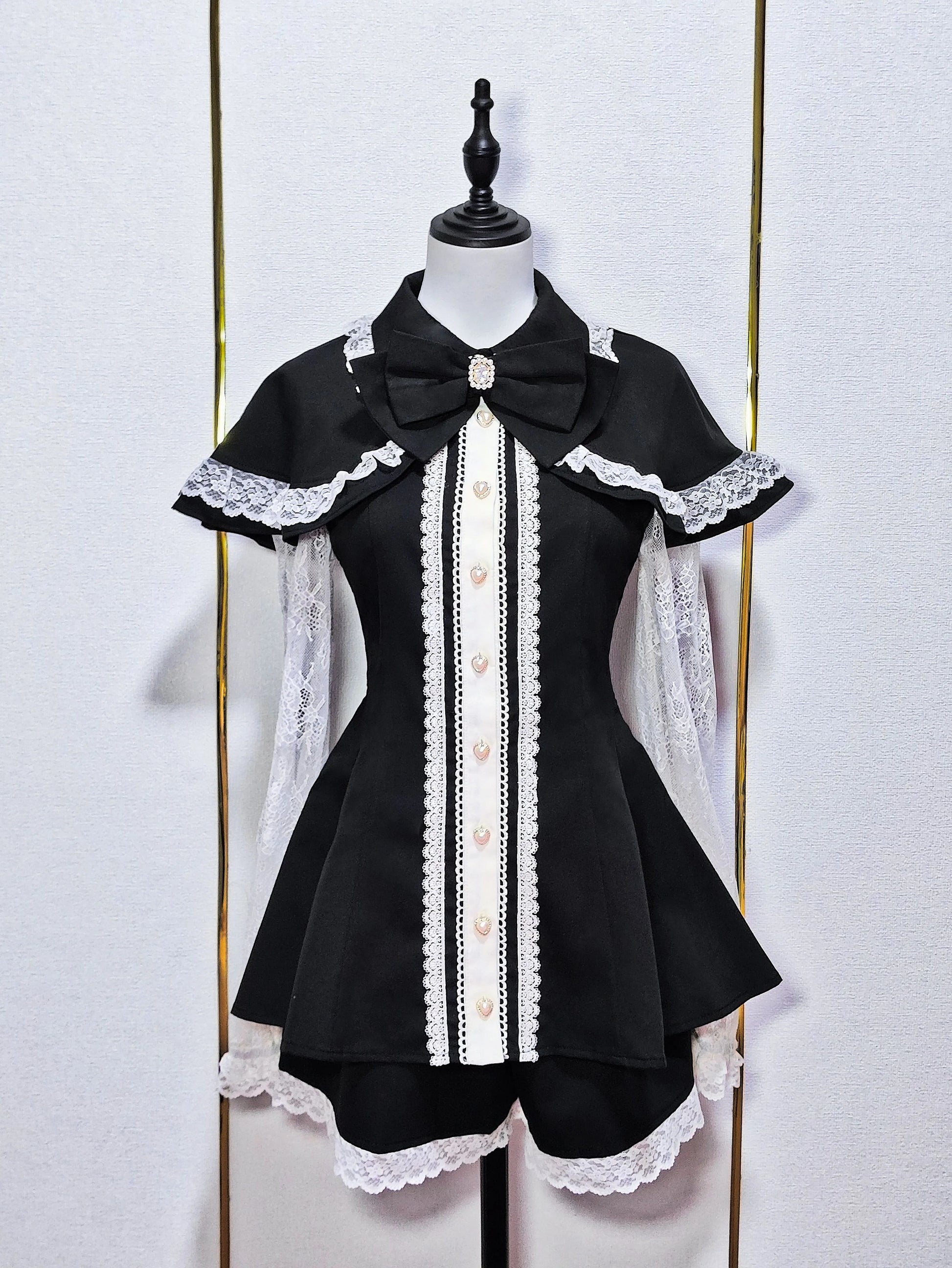 Jirai Kei Dress Set Lace Sleeve Black Cape Outfit Sets 37456:561424