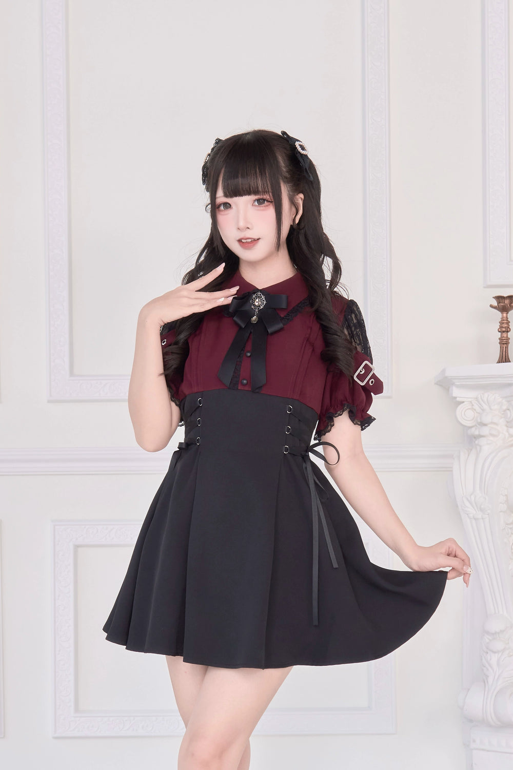 Lace Shoulder Jirai Kei Dress, Pleated Skirt (L M) 43534:779084