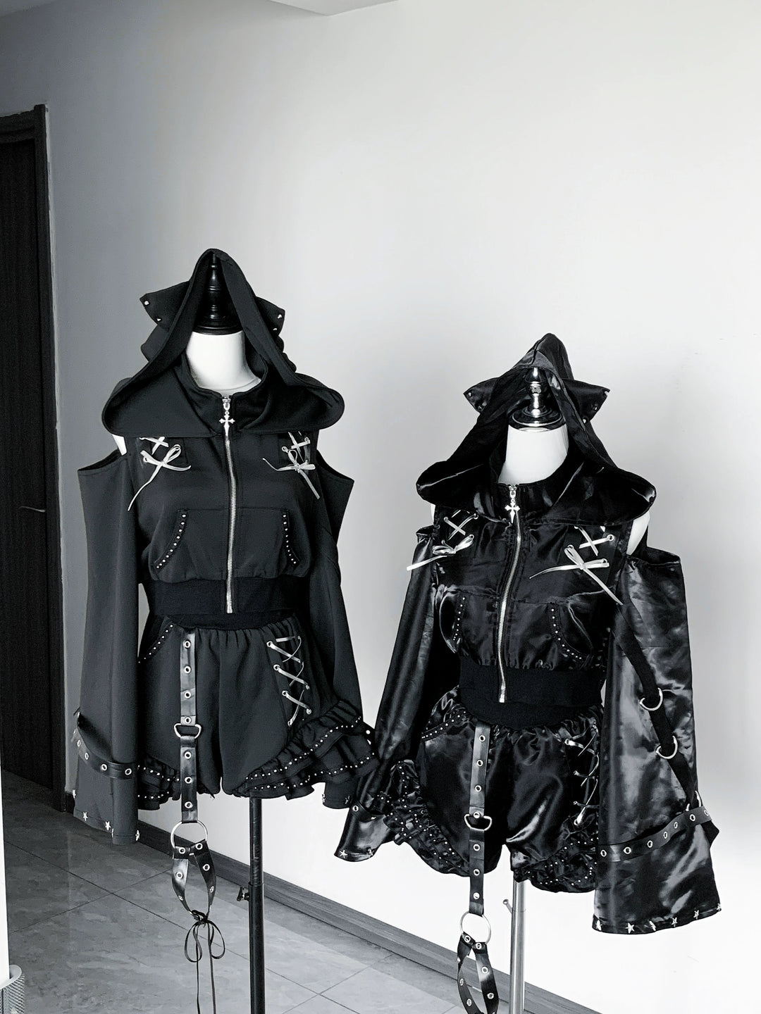 Gothic Hooded Crop Jacket & Shorts Set, Cat Ear 46064:874080