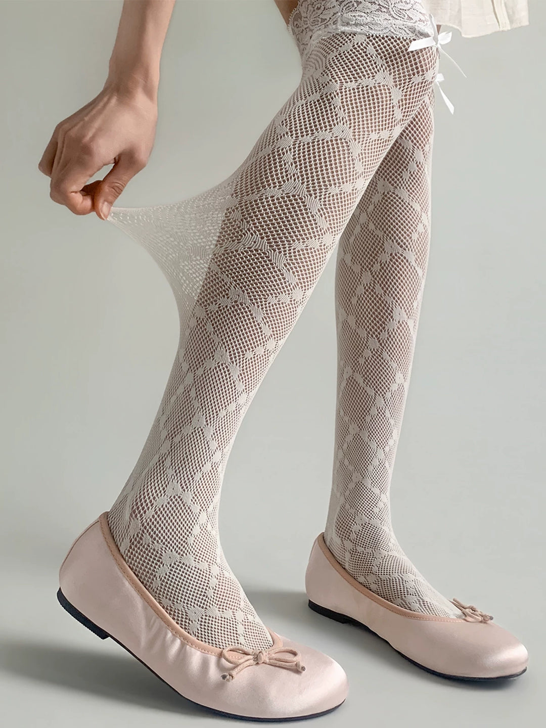 White Elastic Lace Socks, Knee-High Design 45198:841961