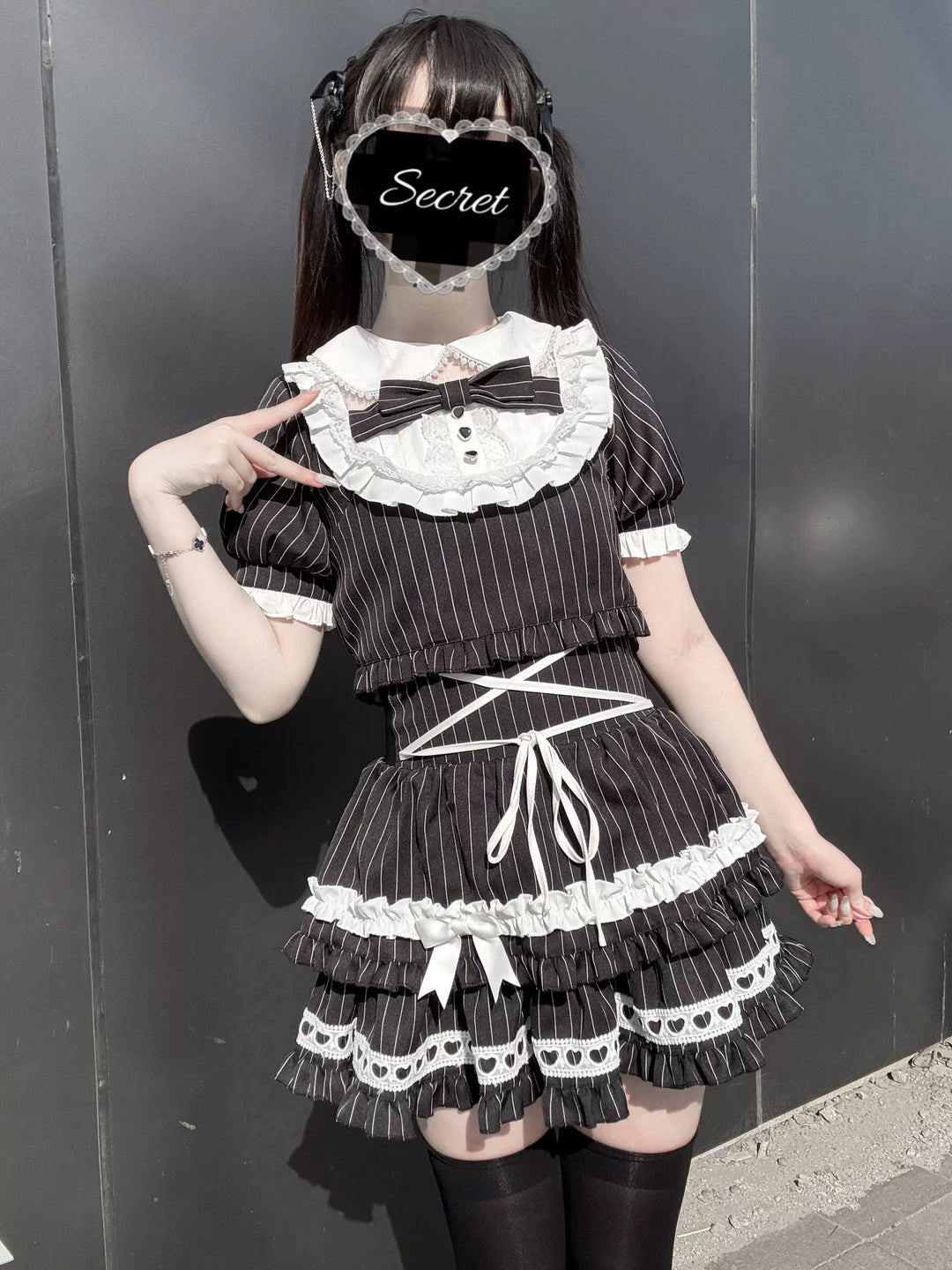 Jirai Kei Striped Blouse and Skirt Set, Pearl-trimmed Collar 45333:848634