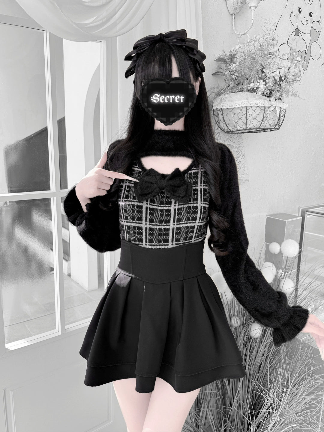 Jirai Kei Chest Cut-Out Sweater, Faux Mink Plush (M S) 44155:797189