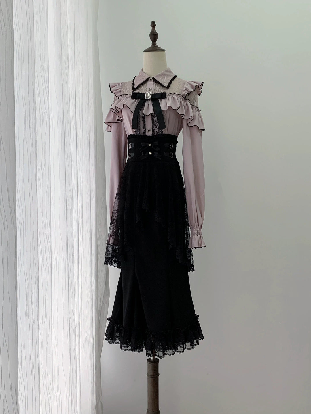 Seiso Kei Pink Blouse & Mermaid Skirt, Lace & Ruffles 45933:870779