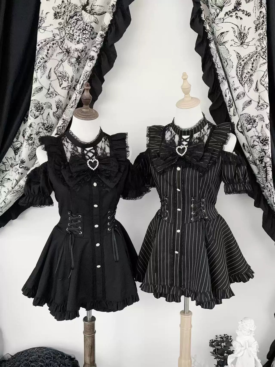 Jirai Kei Pure & Striped Black Dress, Open Shoulder 44960:831994