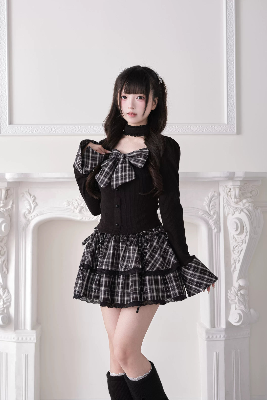 Jirai Kei Knit Top, Choker-Style Neck and Flared Sleeves 44686:818930