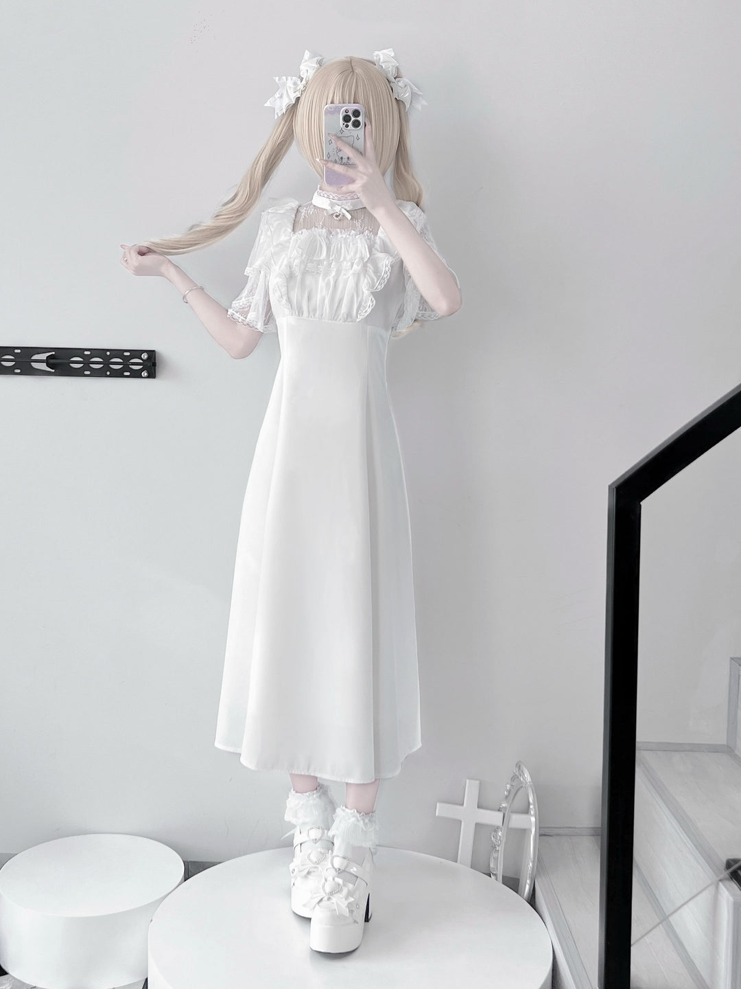 white twirly kyrii dress Long Jirai Kei Dress Slim-fit Dress With Layered Lace And Pearl – Honey Wardrobe