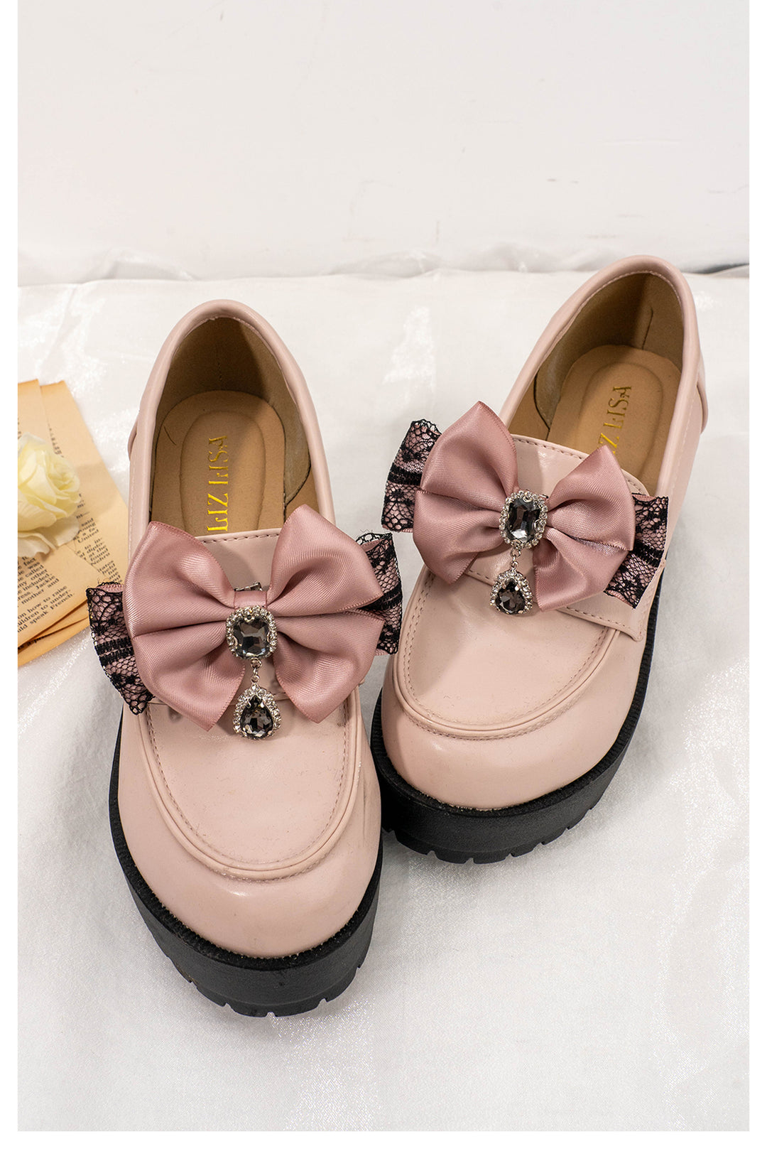 Jirai Kei Ryousangata Fashion Lace Ribbon Shoe Clips Multicolors 21560:309494