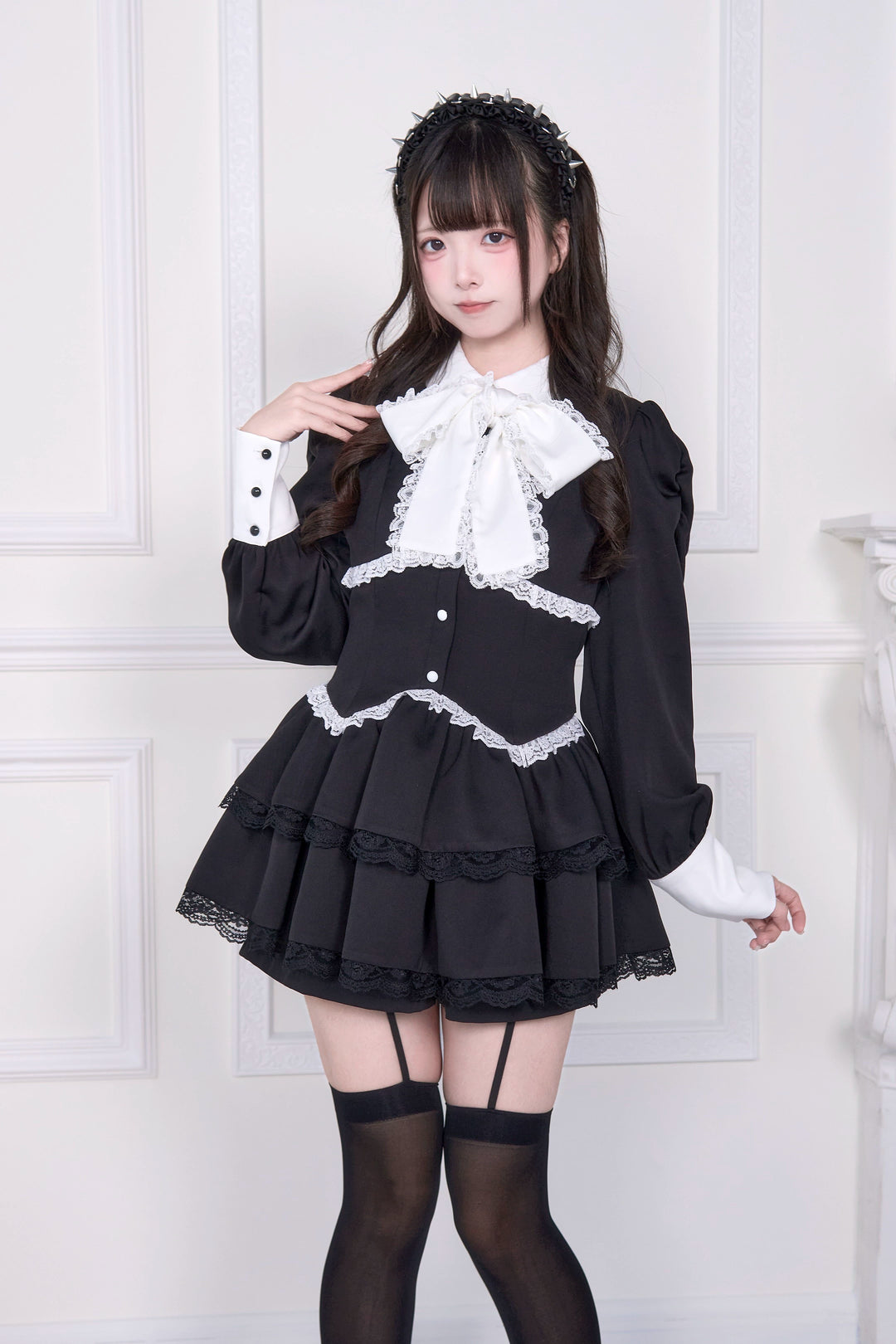 Long-sleeved Jirai Kei Dress, Elastic Shorts 44117:796530