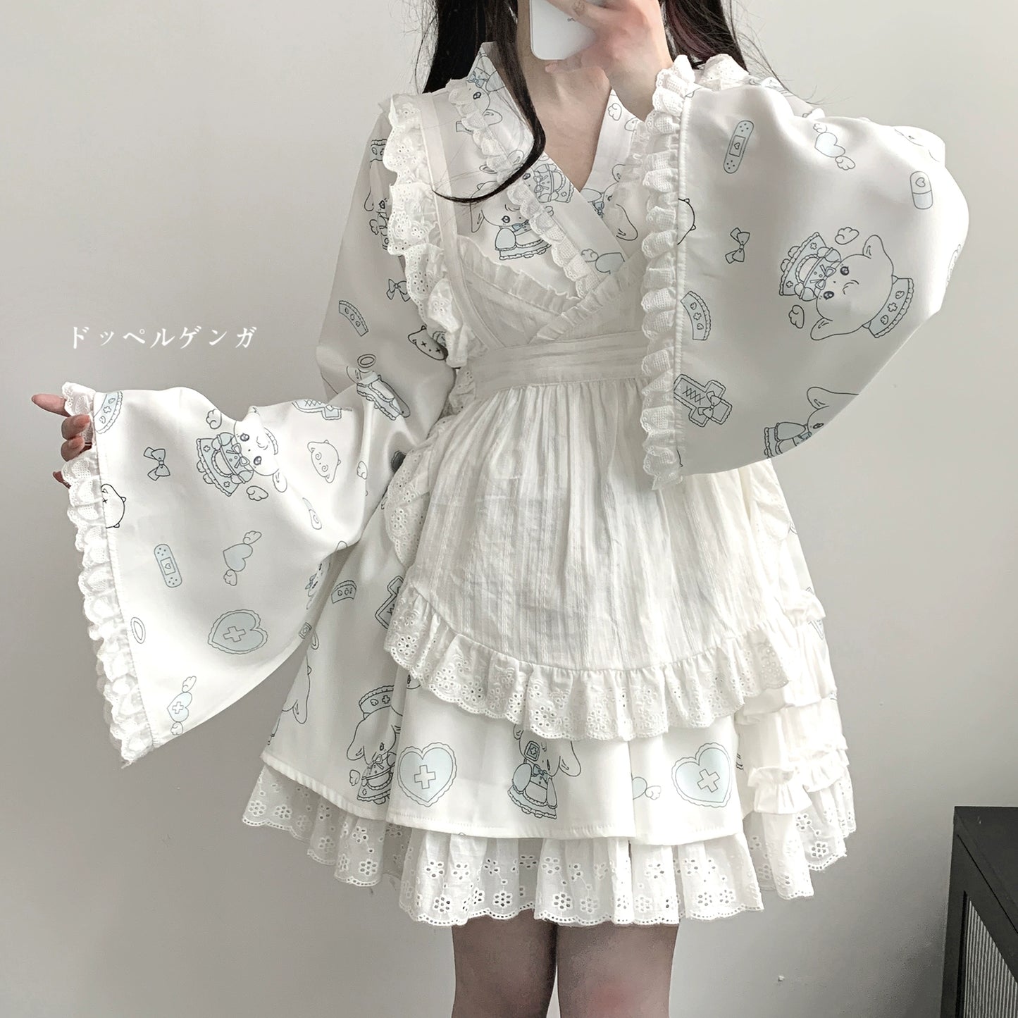 Tenshi Kaiwai Patchwork Skirt Kimono Top White Apron Three-Piece Set 36786:536682
