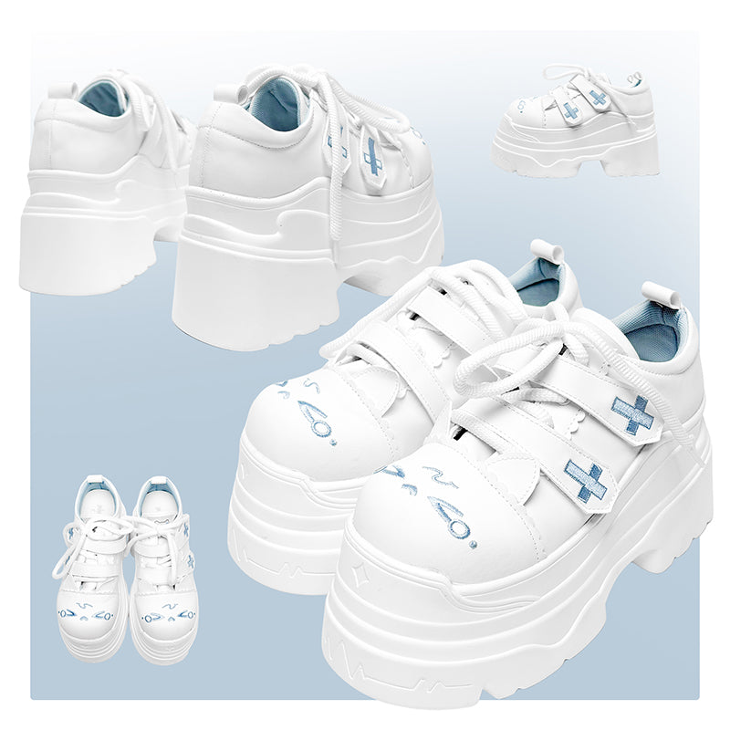 Tenshi Kaiwai Platform Shoes with Embroidered Cat and Cross 42361:737245