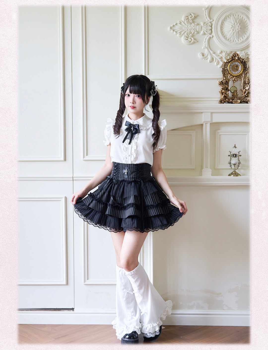 Ruffle Jirai Kei Blouse with Detachable Princess Sleeves And Bow 42522:744297