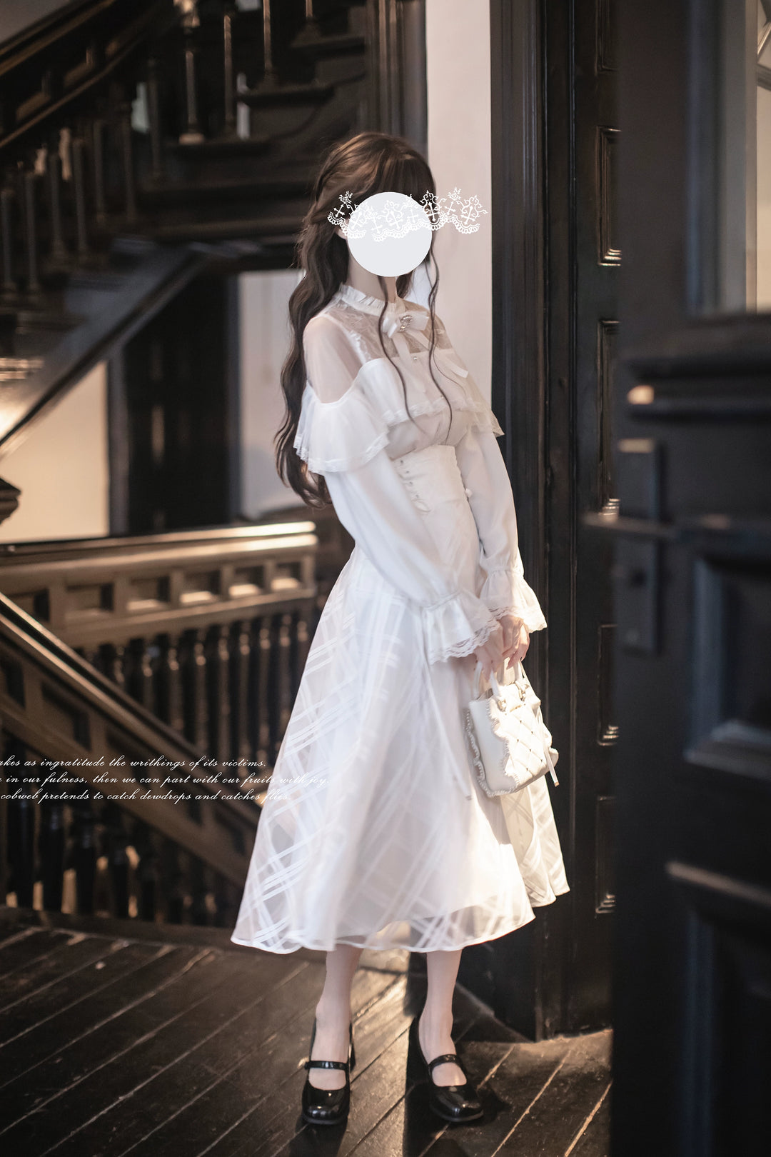 Seiso Kei White Blouse, High-Waist Skirt 43758:784921