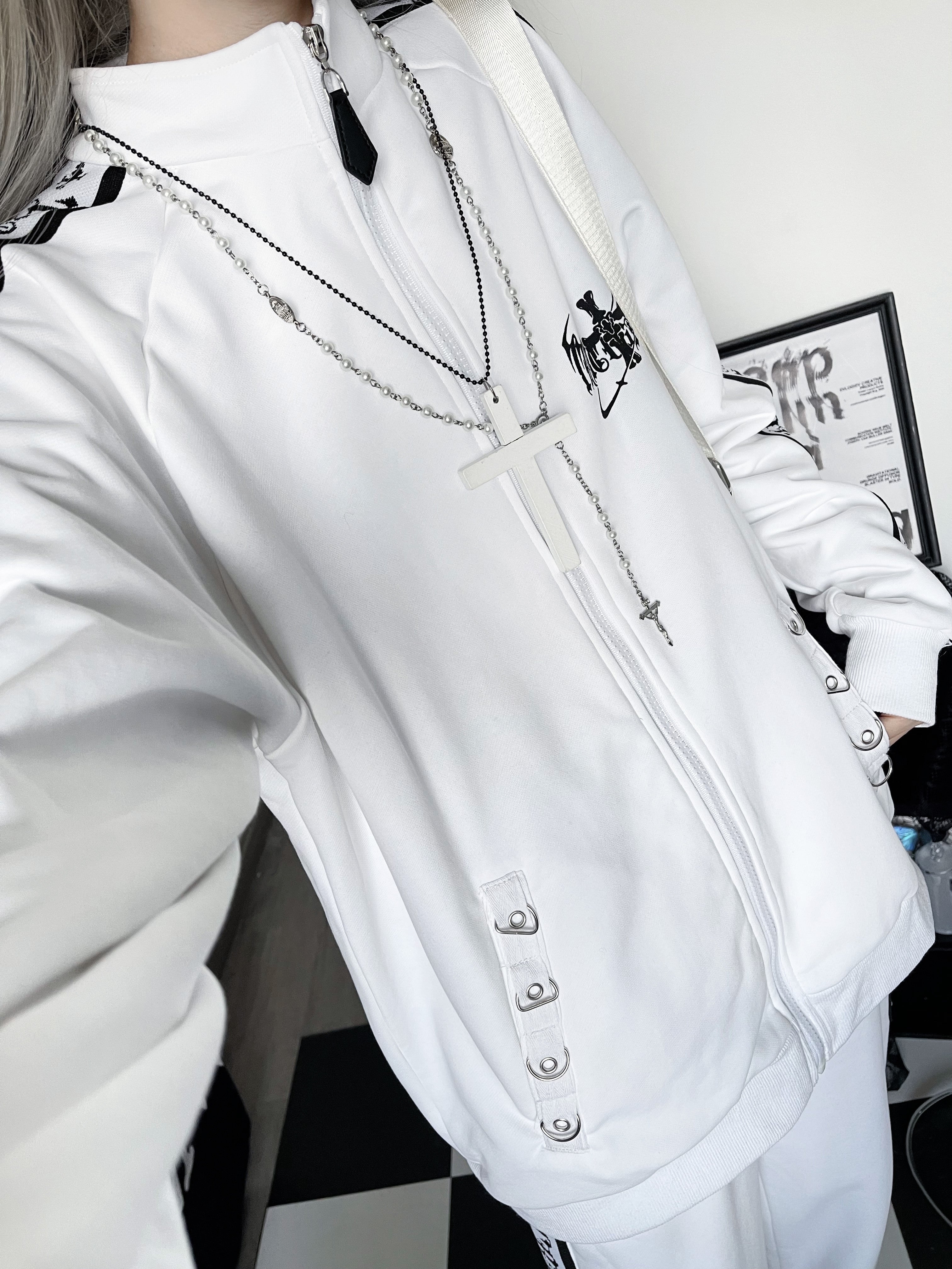 Oversized Gothic Jacket With Zipper Closure And Pants – Honey Wardrobe