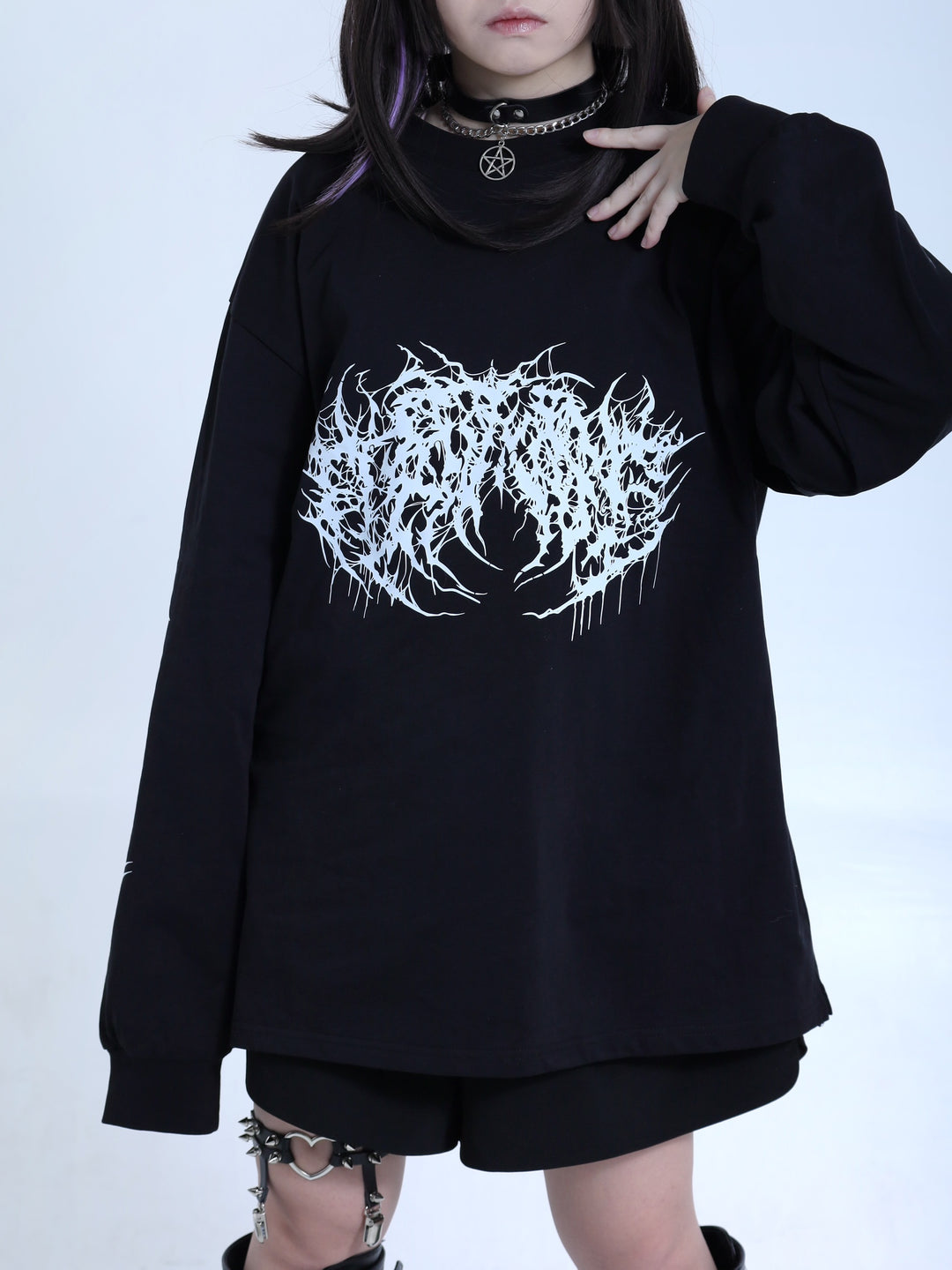 Gothic Jirai Kei Black Sweatshirt with Long Sleeves and Drop Shoulder 42328:739245