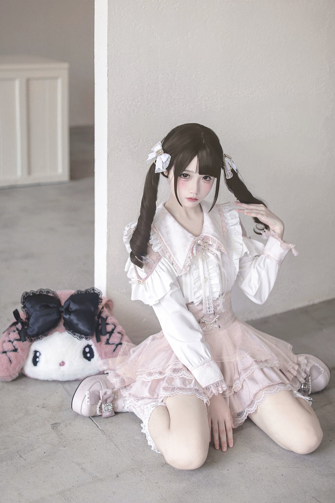 High-waist Jirai Kei Skirt, Pearl & Rhinestone Accents 44782:826634