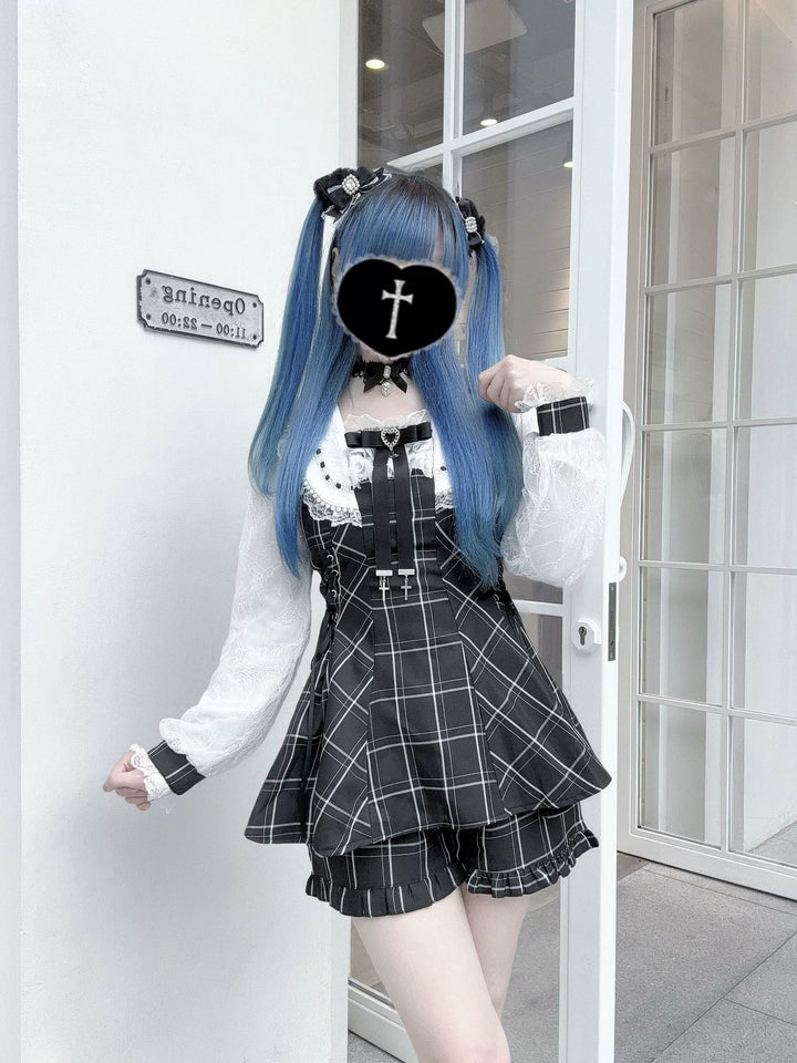 Long-Sleeved Jirai Kei Dress, Pocketed Shorts 43856:787339