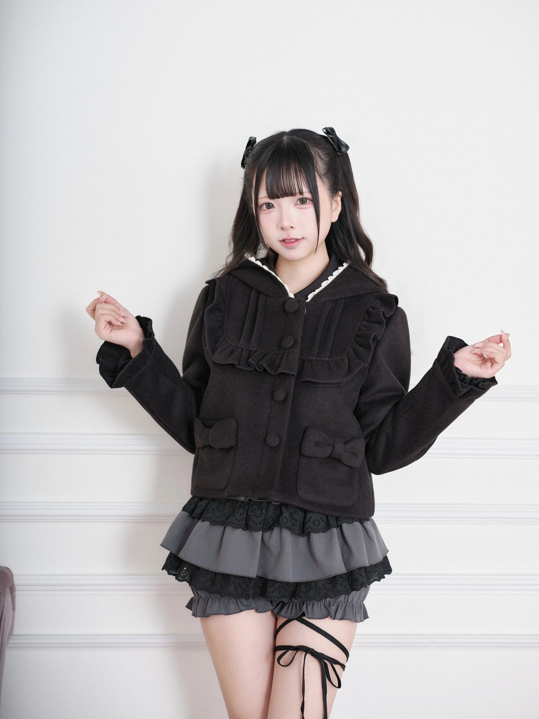 Ryousangata Hooded Solid Coat, Ruffled Neckline (Black / M S) 45955:870333