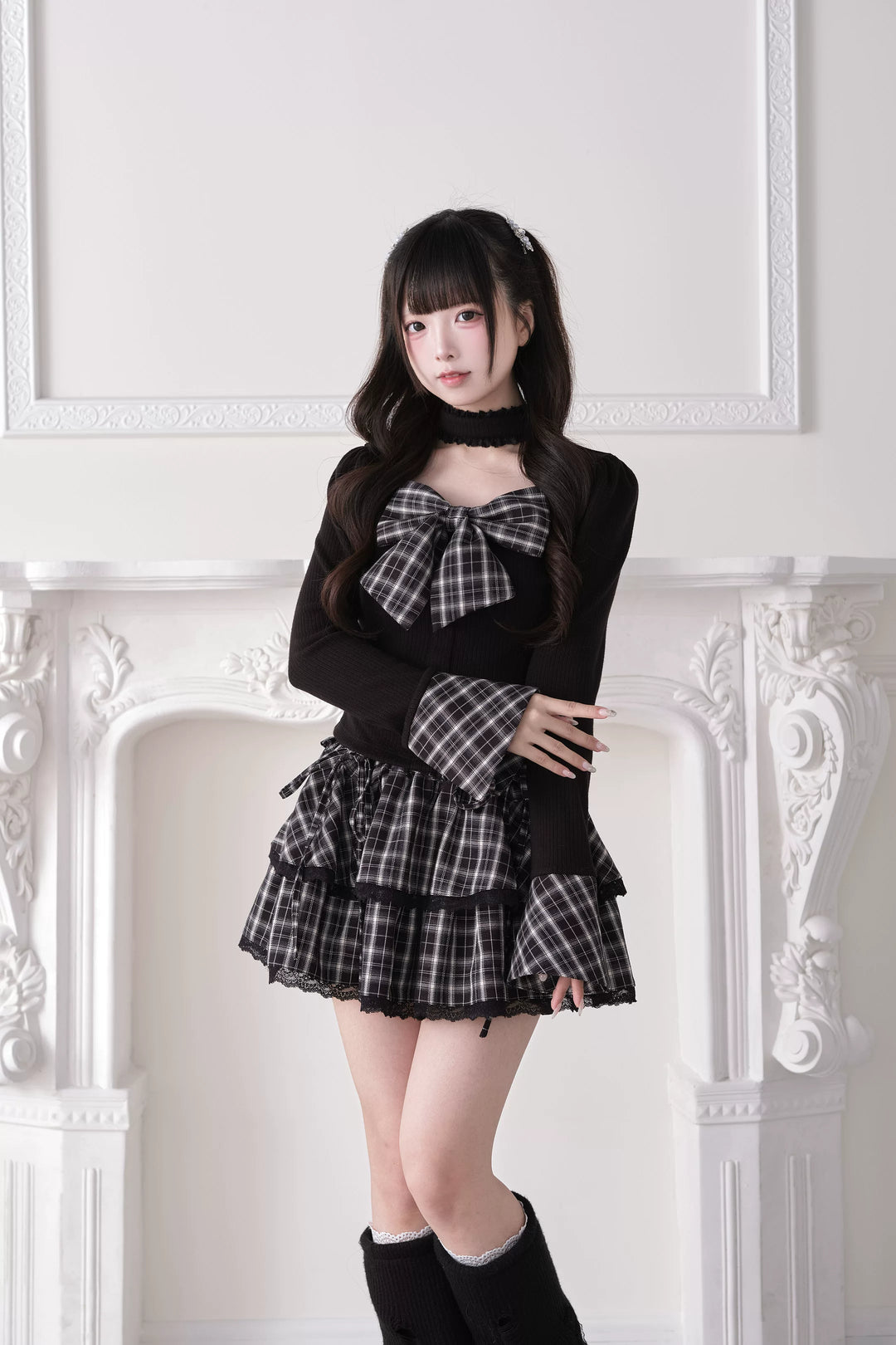 Jirai Kei Knit Top, Choker-Style Neck and Flared Sleeves 44686:818933