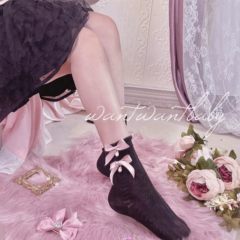 Jirai Kei Short Socks, Black with Pink Bow 44640:816401