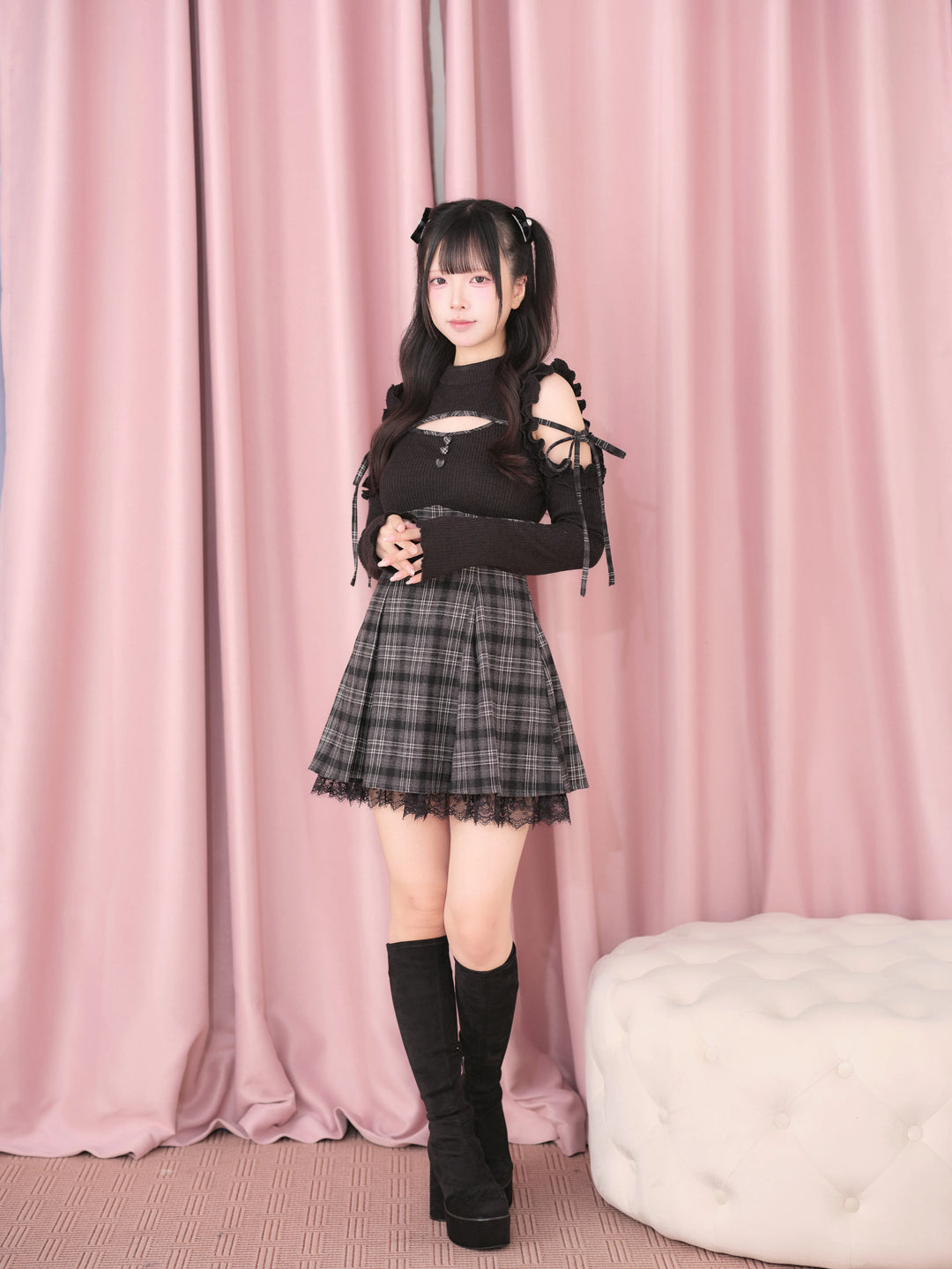 Jirai Kei Open Shoulder Plaid Dress, Chest Cutout 45957:869826