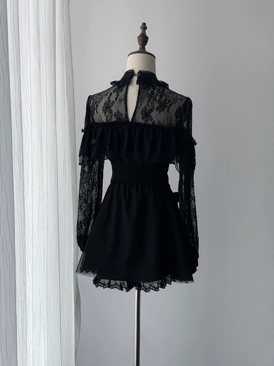 Black Jirai Kei Lace Dress, Cross-detail Hem 45837:864806