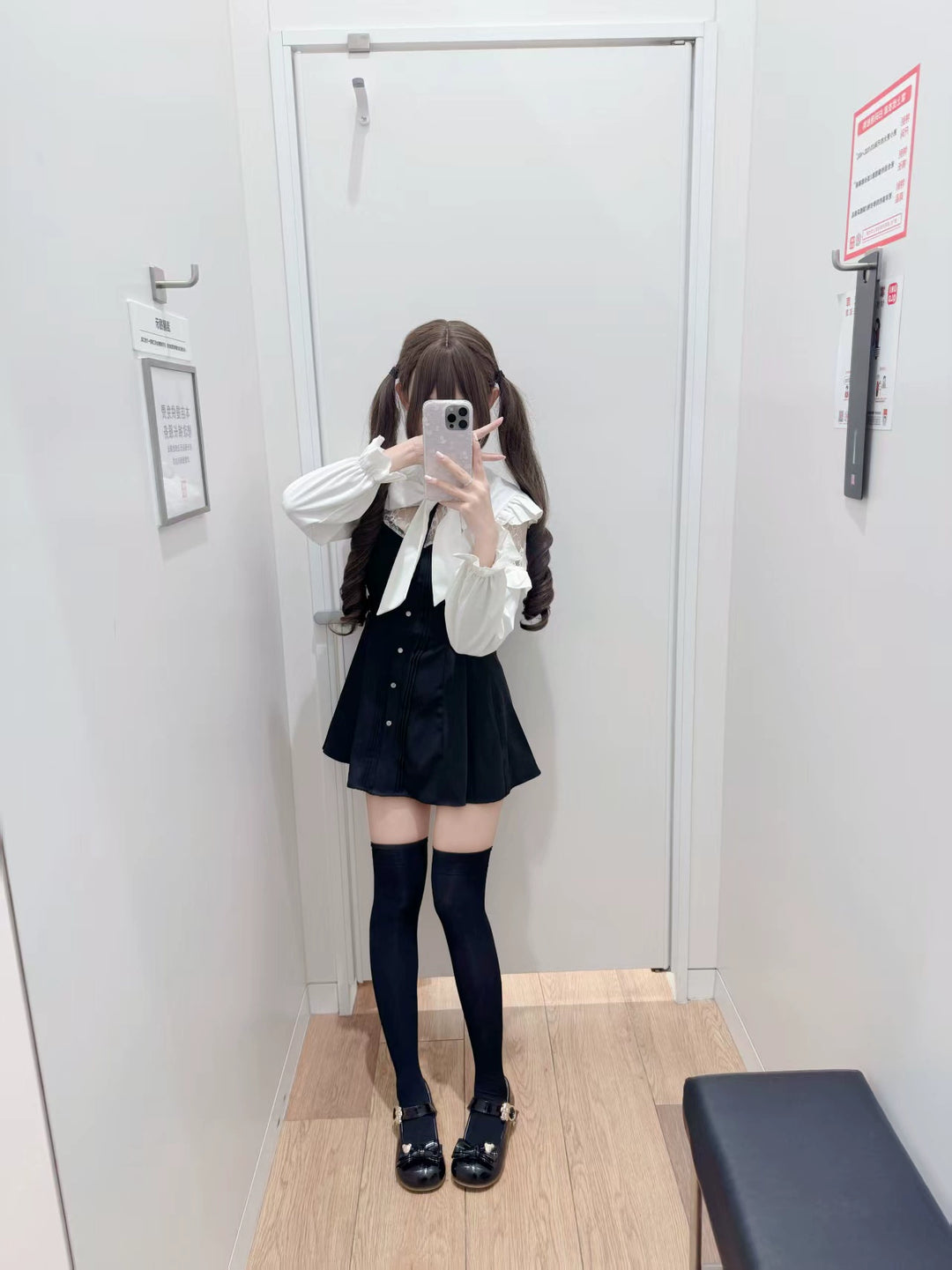 Seiso Kei Black and White Dress, Lace Shoulder 44073:795955