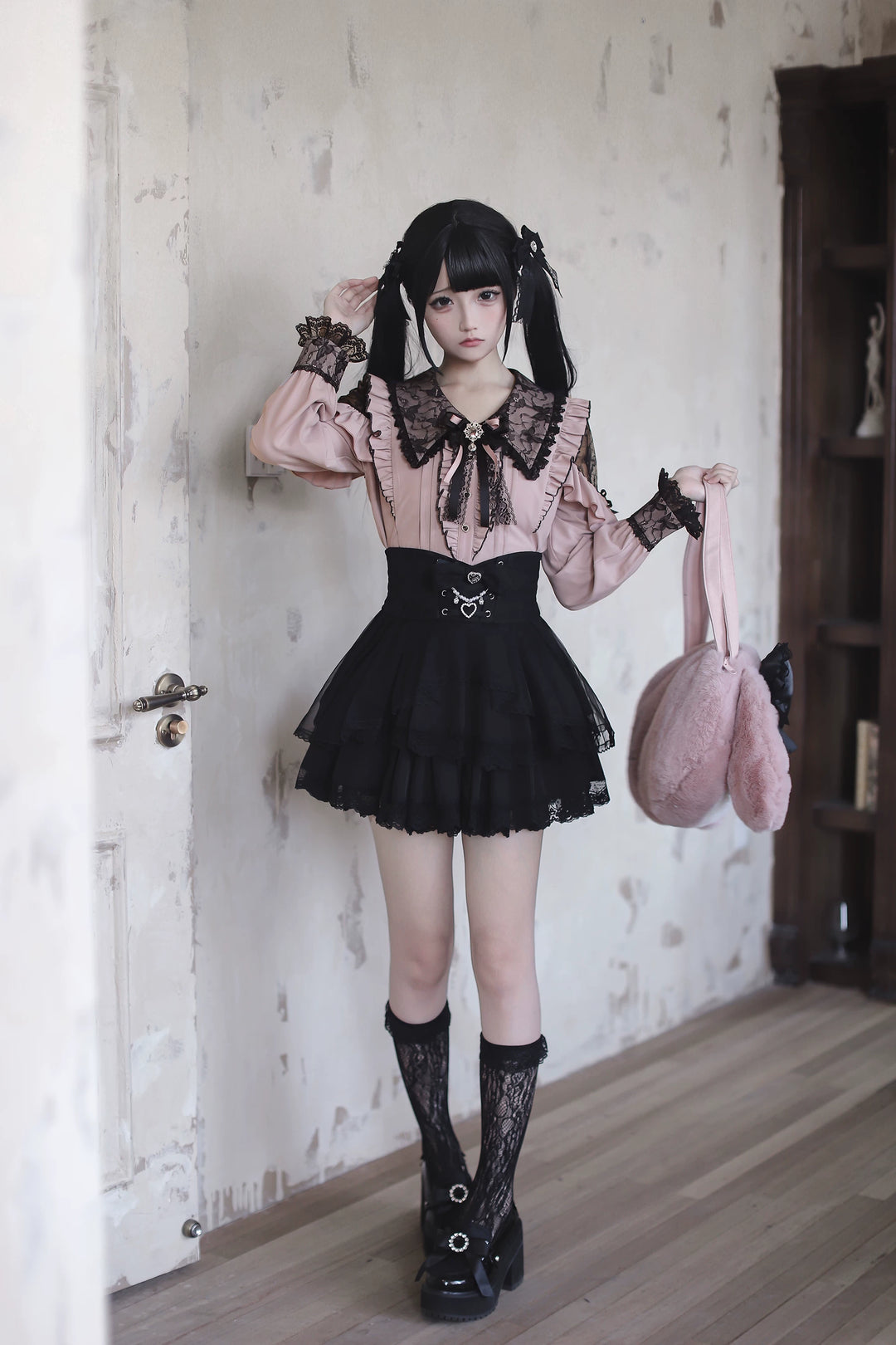 Jirai Kei Long Sleeve Blouse, Lace Overlay and Heart Buttons 44589:815214