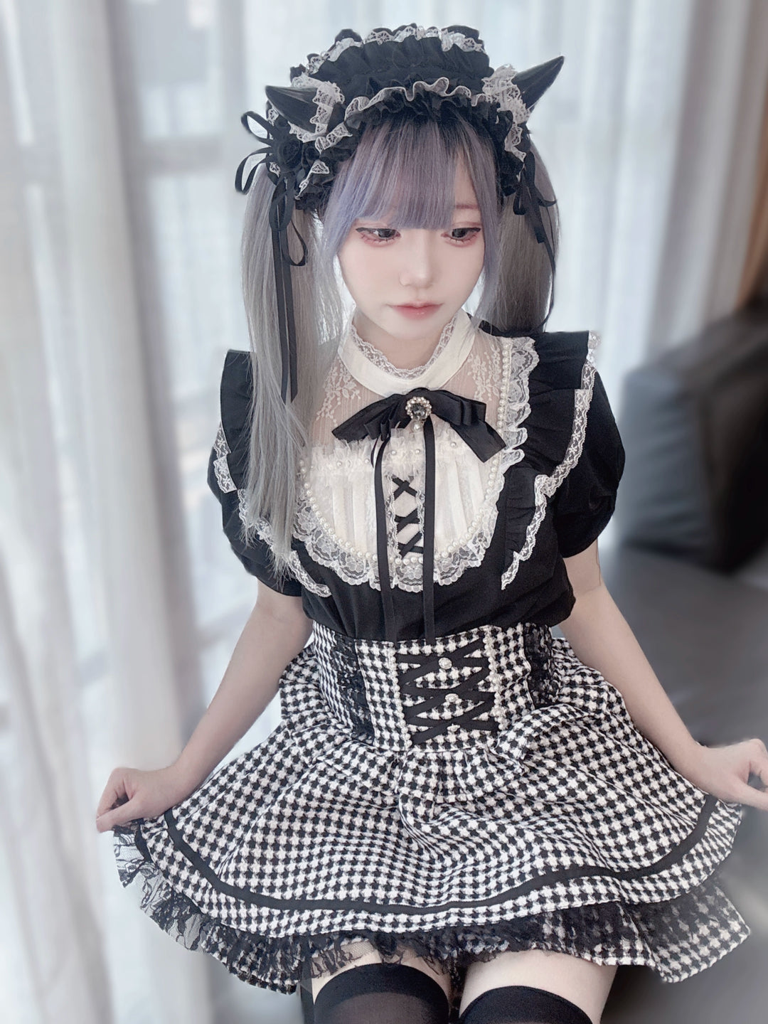 Puff Short-Sleeved Jirai Kei Blouse, Lace Pearl Decor 43616:781760