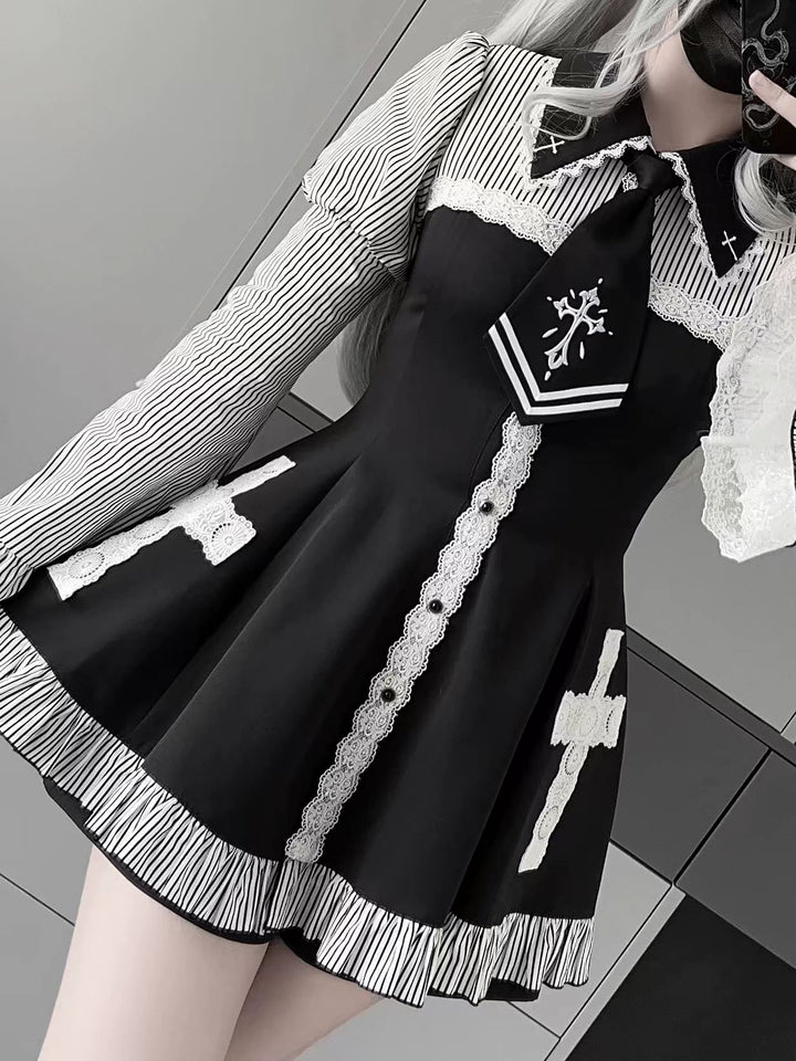 Front Button Closure Jirai Kei Dress, Cross Details 44744:821824