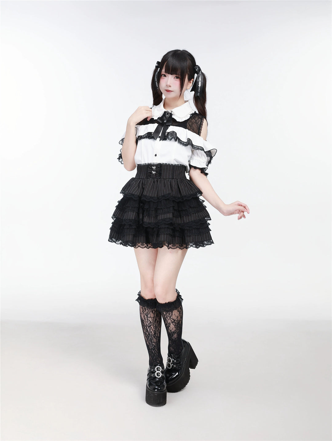 Jirai Kei Open Shoulder Lace Blouse, Pearl-Decorated Peter Pan Collar 43328:773832