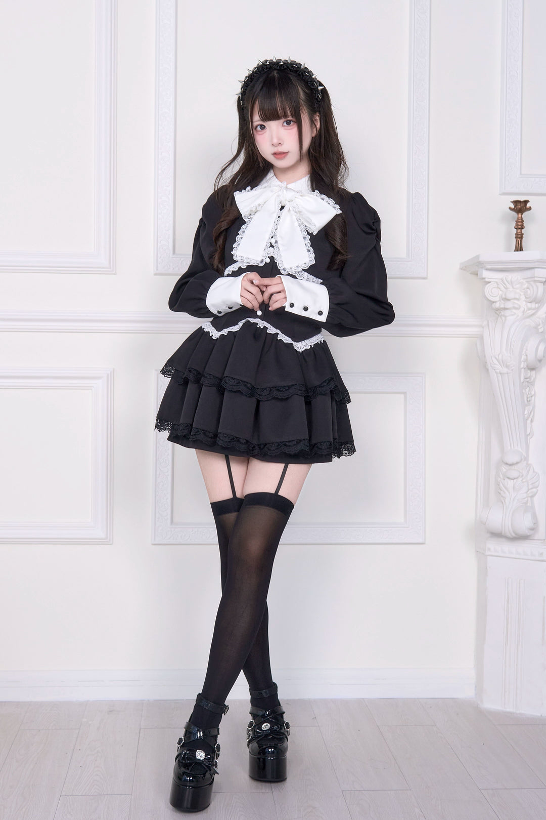 Long-sleeved Jirai Kei Dress, Elastic Shorts 44117:796515