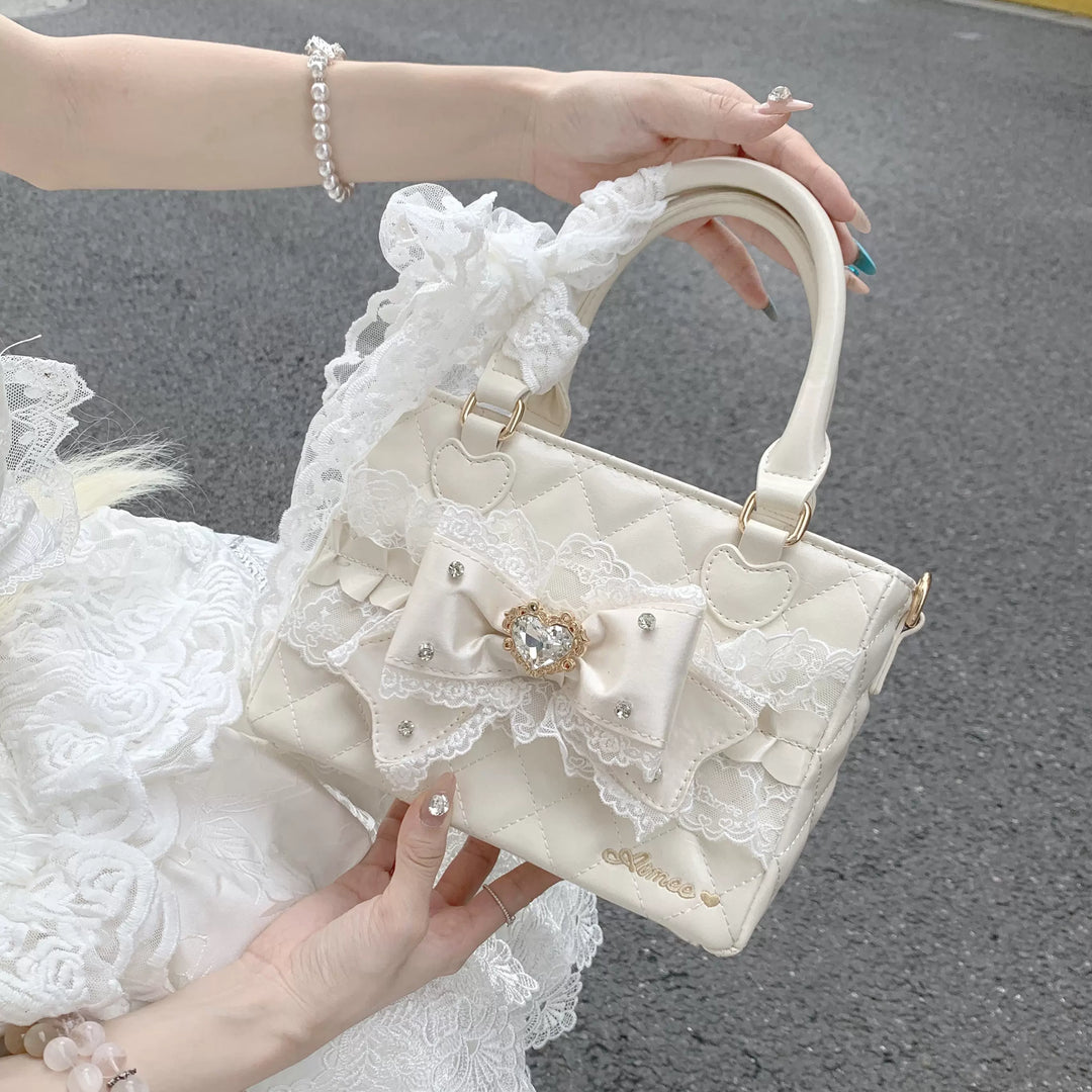Ryousangata Square Handbag, Lace Bow & Diamond Quilting (White) 45754:862806