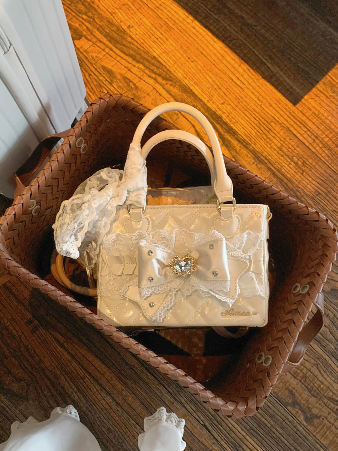 Ryousangata Square Handbag, Lace Bow & Diamond Quilting 45754:862797