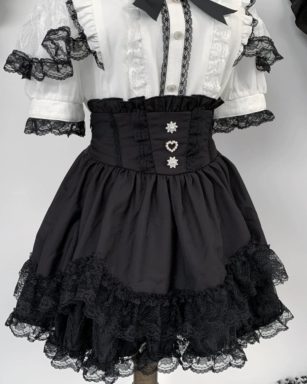 Jirai Kei Petal Shaped Hem Skirt, Layered Lace Hem (L M S XL) 45646:857710