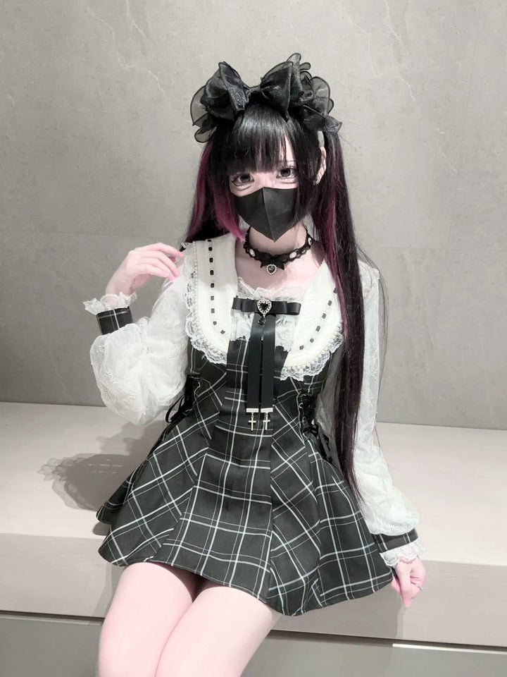 Long-Sleeved Jirai Kei Dress, Pocketed Shorts 43856:787333