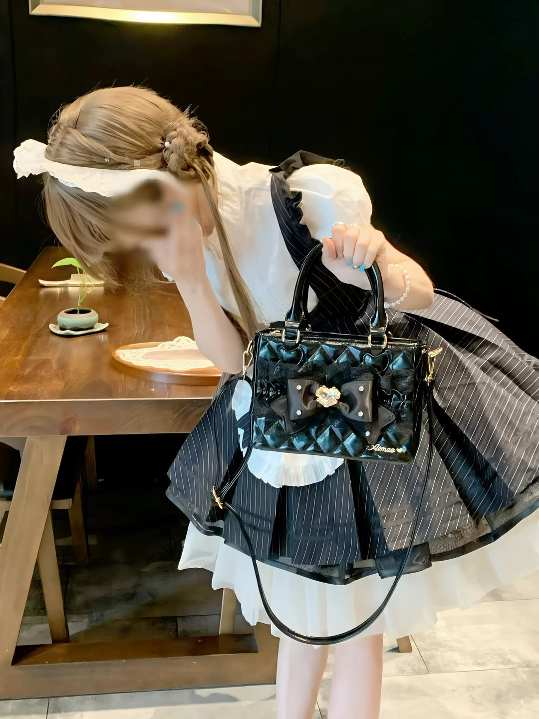 Ryousangata Square Handbag, Lace Bow & Diamond Quilting 45754:862809