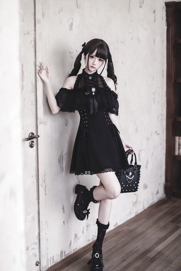 Seiso Kei Open-Shoulder Dress, Lace Details 44745:821870