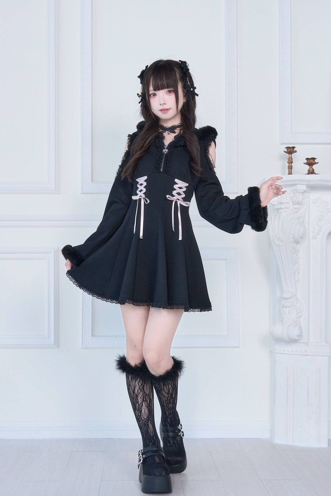 Open-Shoulder Jirai Kei Dress, Oversized Hood 43940:789817