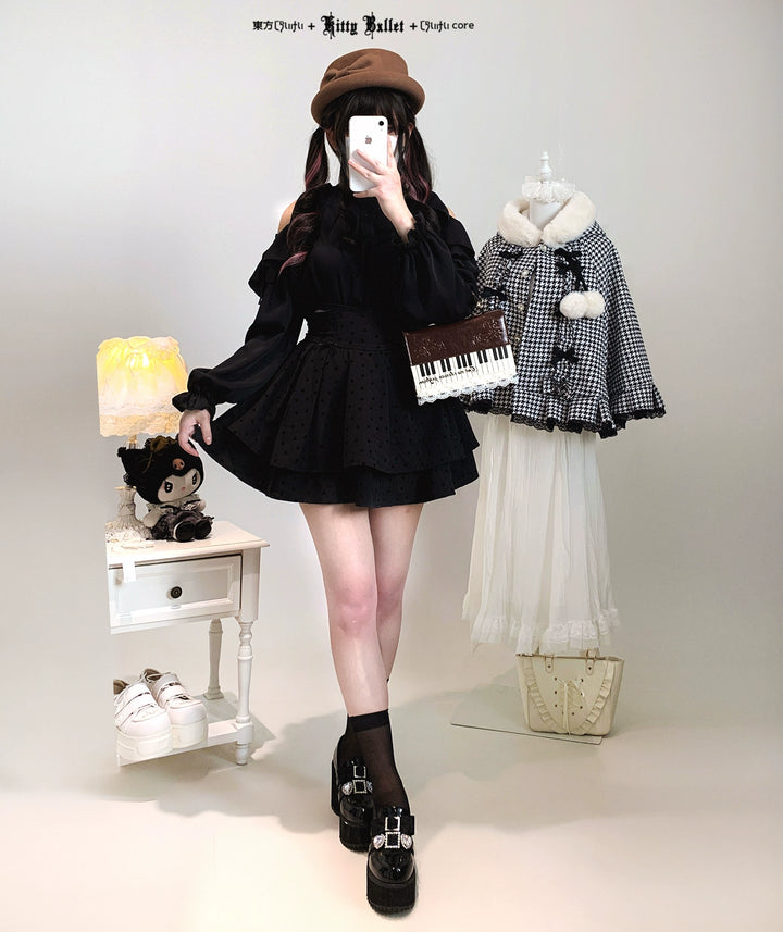 Seiso Kei Solid Open-shoulder Blouse, Loose Fit 44001:792143