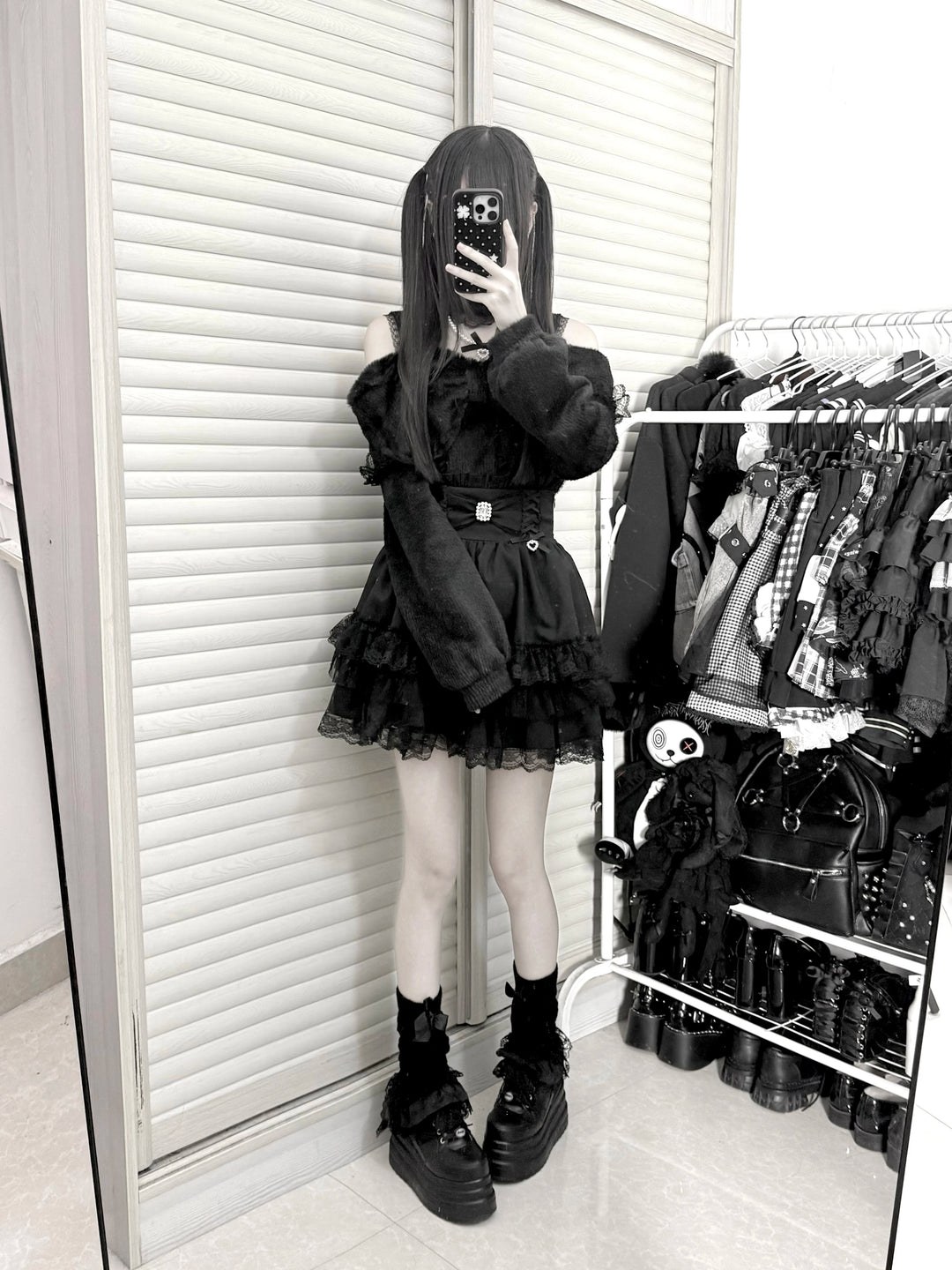 High-Waistband Jirai Kei Skirt, Tiered Lace Hem 44115:803729