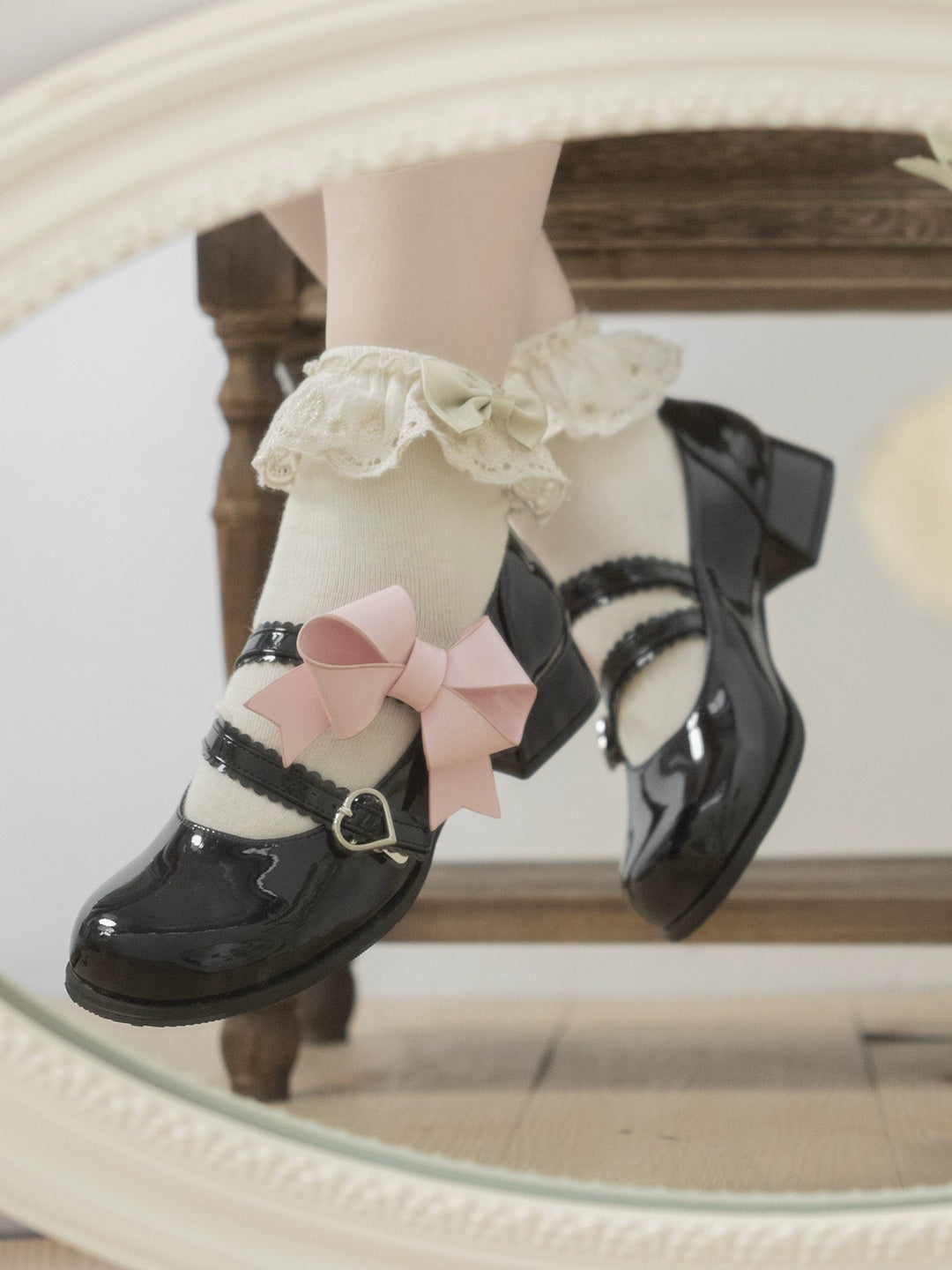 Lolita Shoes Round Toe Shoes Low-Mid Heels with Bow Lace 35268:490370 35268:490370