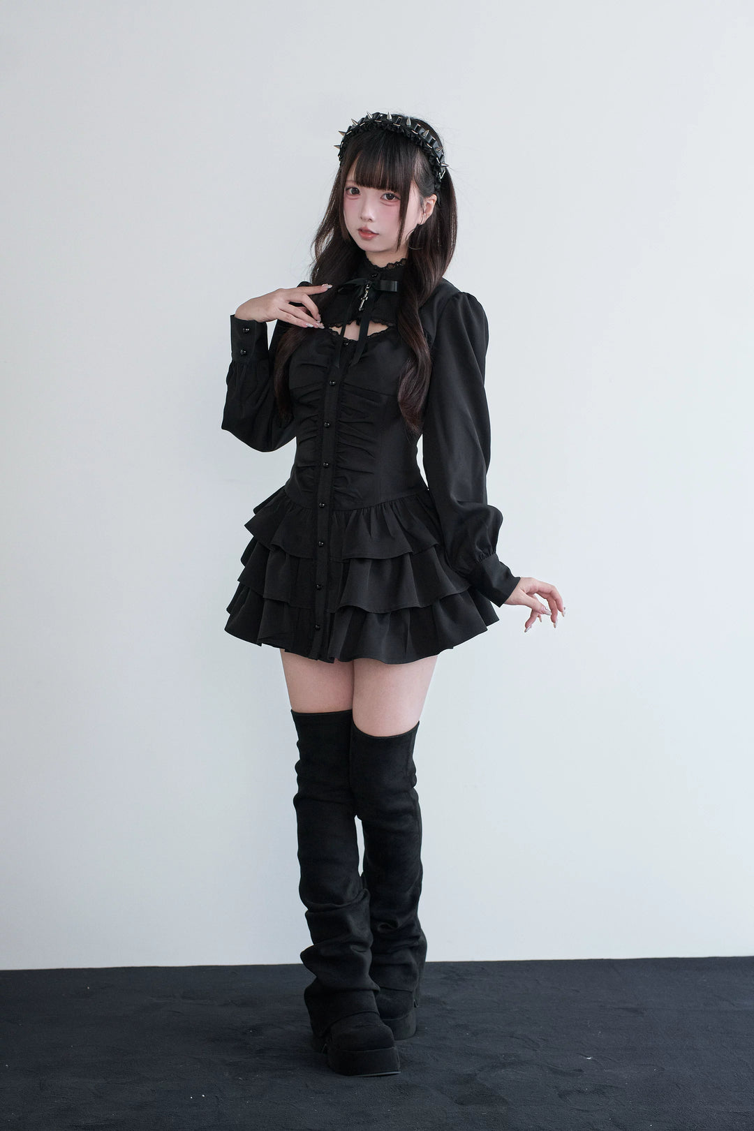 Black/Gray Jirai Kei Lace-Up Dress, Elastic Shorts 44329:806159