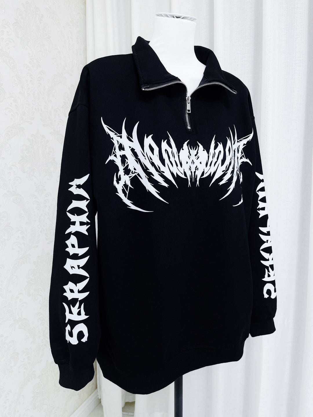 Gothic Black and White Sweatshirt, Zipper Collar 44218:804129