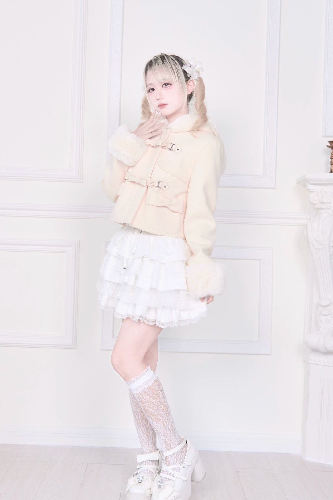 Hooded Rousangata Short Coat, Detachable Plush Cuffs 44116:796391