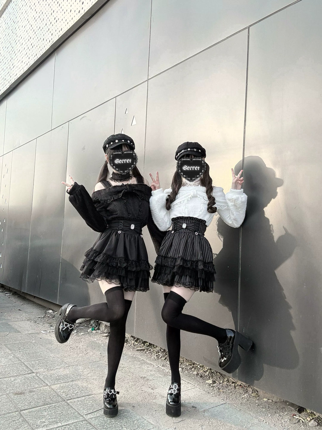 High-Waistband Jirai Kei Skirt, Tiered Lace Hem 44115:803731