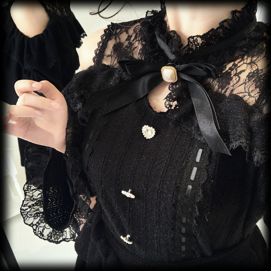 Jirai Kei Off-Shoulder Sweater, Lace Neck 44471:811016